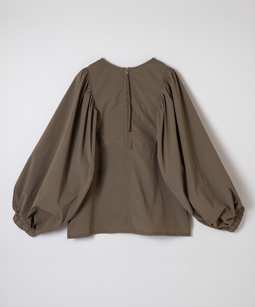 ever closet(エバークローゼット)の「レディス 撥水 ボリューム袖ブラウス(シャツ/ブラウス・レディース・ブラック/カーキ/ホワイト・FREE)」の13枚目の写真