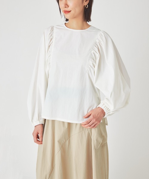 ever closet(エバークローゼット)の「レディス 撥水 ボリューム袖ブラウス(シャツ/ブラウス・レディース・ブラック/カーキ/ホワイト・FREE)」の22枚目の写真