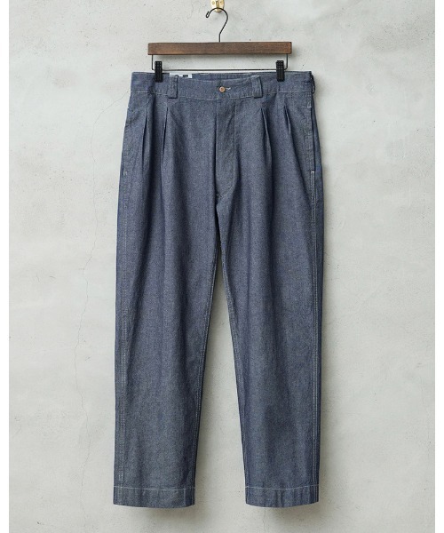 WAIPER.inc(ワイパーインク)の「WAIPER.inc フランス軍 1950~60年代 M-52 シャンブレー ツータック トラウザー【WP139】(スラックス・メンズ・ブラック/ネイビー・35/36/37/34/33/38/39)」の2枚目の写真