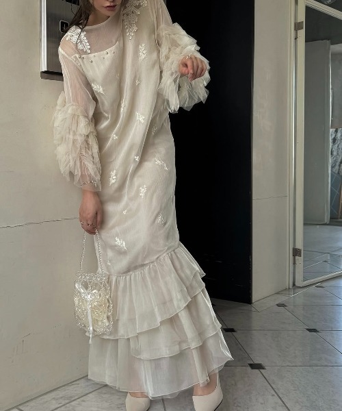 hem tiered volume sleeve embroidery OP（ワンピース