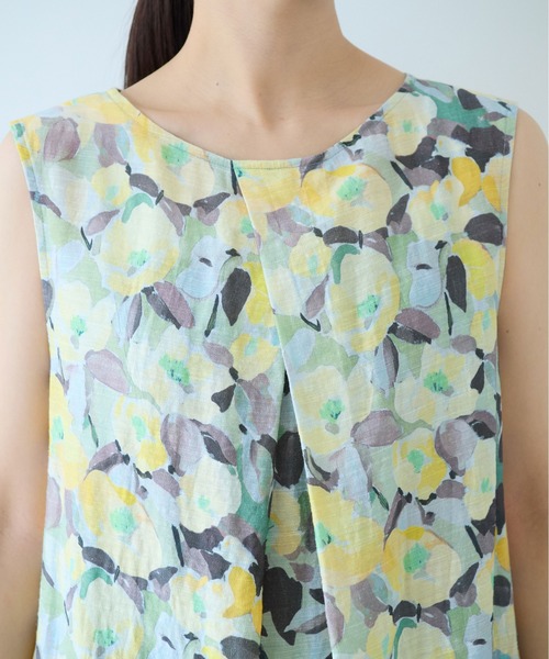 yuni（ユニ　）の「水彩花プリント　ノースリーブフレアワンピース（ワンピース・レディース・イエロー/ブルー・FREE）」の13枚目の写真