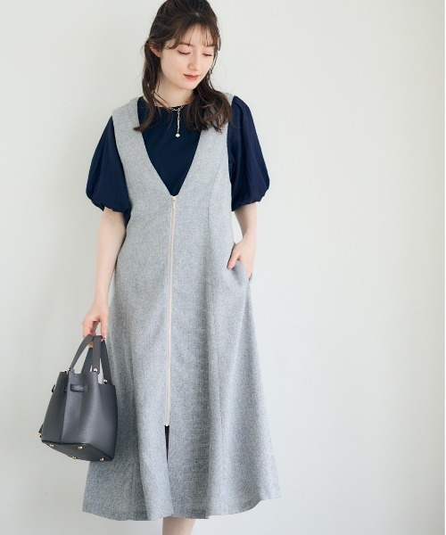 12Twelve Agenda（トゥエルブ　アジェンダ）の「シアーオーガンパフスリーブカットソープルオーバー（Tシャツ/カットソー・レディース・ネイビー/グレイッシュベージュ/チャコールグレー・M）」の19枚目の写真