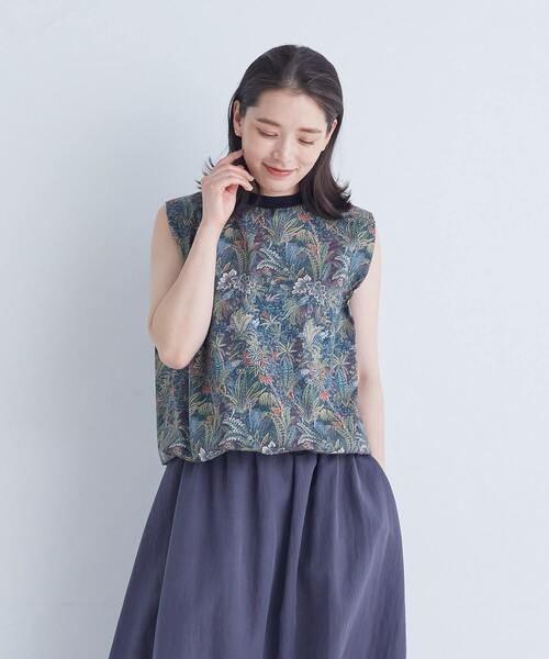 ADIEU TRISTESSE(アデュートリステス)の「リバティプリントノースリーブブラウス(シャツ/ブラウス・レディース・C/A/B・38)」の3枚目の写真