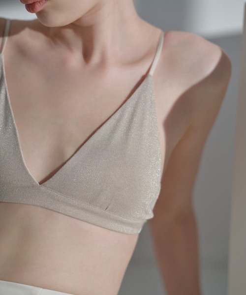 UNDERSON UNDERSON(アンダーソン アンダーソン)の「ラメトライアングルブラ(ブラジャー・レディース・ブラック/ゴールド/シルバー・1/0/2)」の15枚目の写真