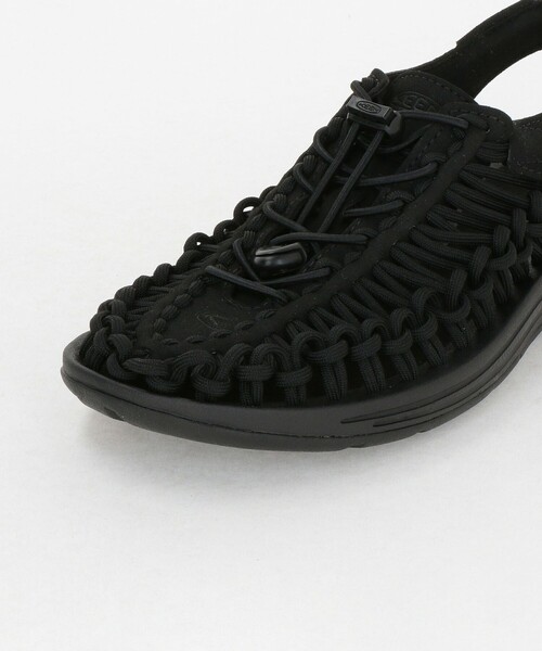 KEEN(キーン)の「<KEEN>ウィメンズ UNEEK/サンダル(サンダル・レディース・ブラック/ベージュ・23cm/25cm/23.5cm/24.5cm/24cm)」の14枚目の写真
