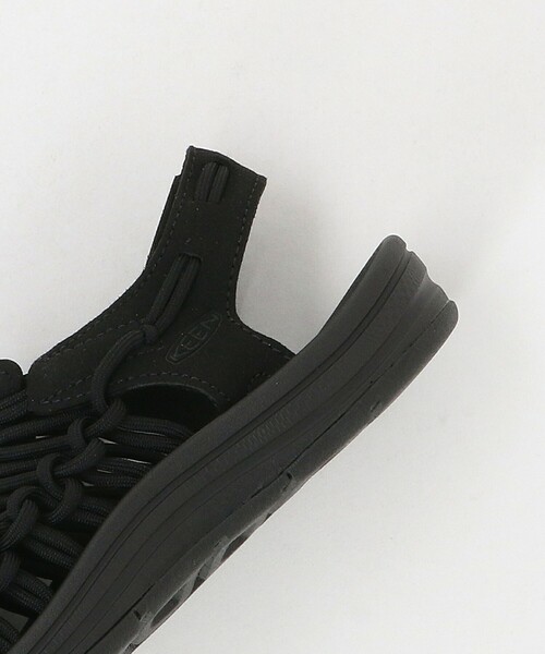 KEEN(キーン)の「<KEEN>ウィメンズ UNEEK/サンダル(サンダル・レディース・ブラック/ベージュ・23cm/25cm/23.5cm/24.5cm/24cm)」の15枚目の写真