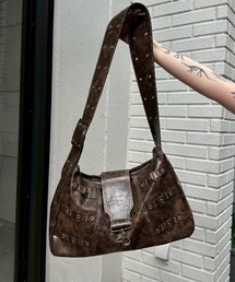 Chikashitsu +(`JVcvX)́yChikashitsu{zantique coating buckle shoulder bag / y`JVcvXzAeB[NR[eBOobNV_[obO(V_[obO)