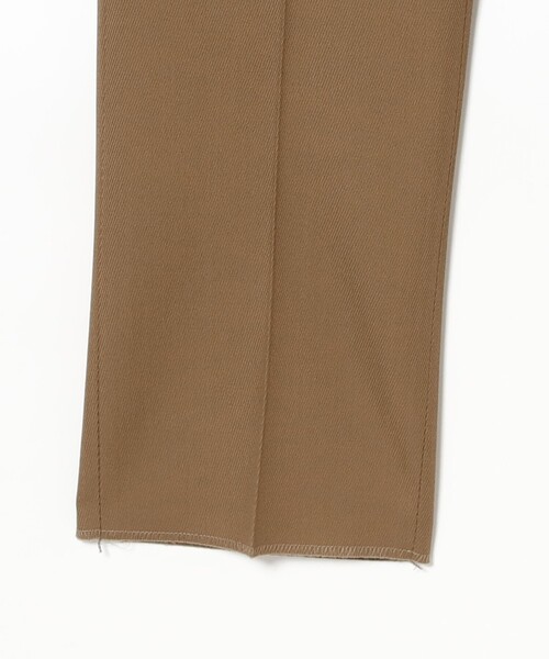 BEAMS F（ビームスエフ）の「【別注】EMINENTO by H .Osaku / ウール カルゼ 2プリーツ サイドアジャスター ワイドスラックス（その他パンツ・メンズ・ブラック/カーキ・42/44/46/48/50/52）」の14枚目の写真