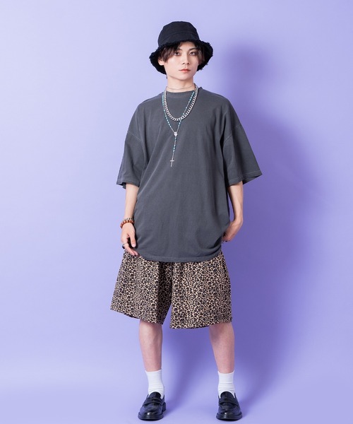 a.p.o.v.(エーピーオービー)の「a.p.o.v. ピグメントコットンオーバーサイズTシャツ(Tシャツ/カットソー・メンズ・チャコール/イエロー/グレー/ブルー/ピンク・ONESIZE)」の7枚目の写真