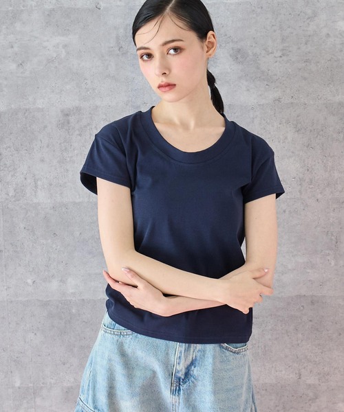 ANAP(アナップ)の「シンプルノーマルTシャツ(Tシャツ/カットソー・レディース・ネイビー/ブラウン/ホワイト/ブラック・FREE)」の21枚目の写真
