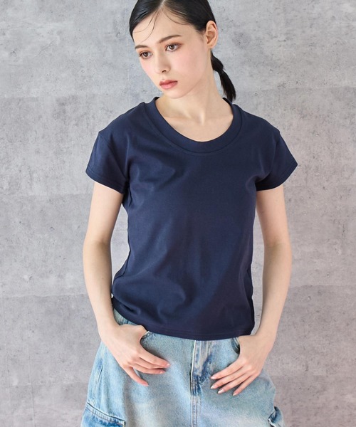 ANAP(アナップ)の「シンプルノーマルTシャツ(Tシャツ/カットソー・レディース・ネイビー/ブラウン/ホワイト/ブラック・FREE)」の22枚目の写真