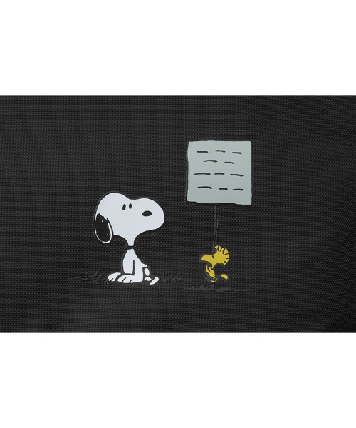 MOLESKINE（モレスキン）の「ピーナッツ X モレスキン 15インチPC収納 メトロ スリムバックパック（バックパック/リュック・レディース・ブラック・FREE）」の3枚目の写真