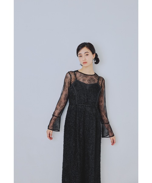 niana(ニアナ)の「ベルスリーブレーストップス スリットスリーブ 結婚式 パーティー オケージョン(Tシャツ/カットソー・レディース・ブラック/アイボリー・M/L)」の8枚目の写真