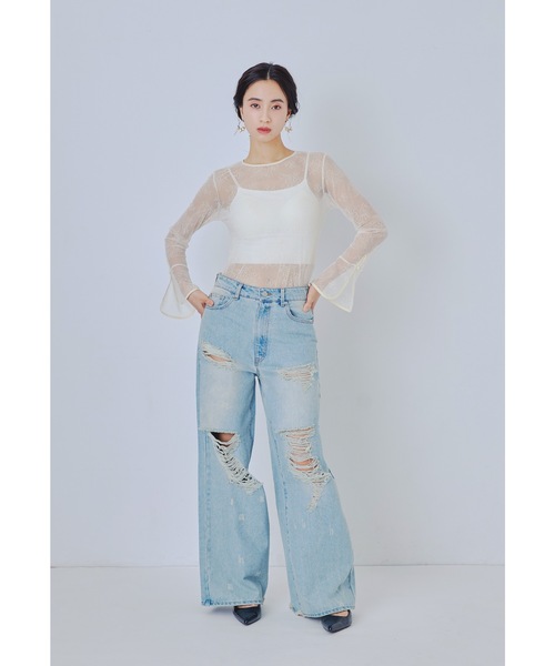niana（ニアナ）の「ベルスリーブレーストップス スリットスリーブ