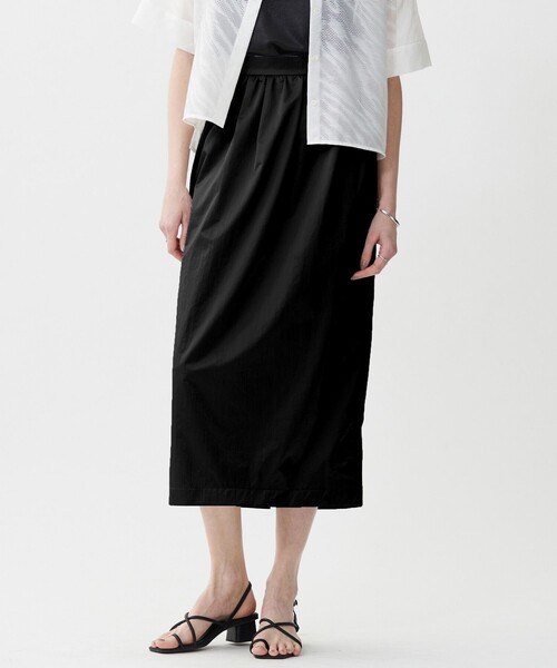 メタリックナイロンサテン コクーンスカート 