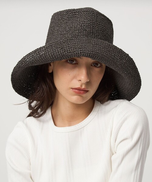 green label relaxing(グリーンレーベルリラクシング)の「中折れ ワシ ツバ広 ハット(ハット・レディース・ダークブラウン/ナチュラル・FREE)」の3枚目の写真