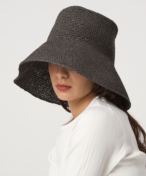 green label relaxing(グリーンレーベルリラクシング)の「中折れ ワシ ツバ広 ハット(ハット・レディース・ダークブラウン/ナチュラル・FREE)」の6枚目の写真