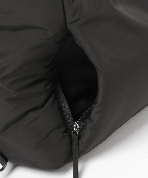 BAYFLOW（ベイフロー）の「【A4サイズ対応】マルチWAYポーチチャーム付きトートパフバッグ / ショルダーバッグ / ミニリュック（トートバッグ・レディース・テラコッタ/アイボリー/ブラック/ライトブルー・FREE）」の21枚目の写真