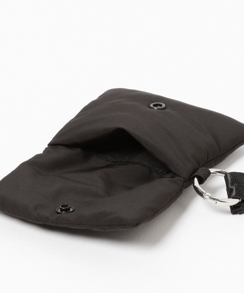 BAYFLOW（ベイフロー）の「【A4サイズ対応】マルチWAYポーチチャーム付きトートパフバッグ / ショルダーバッグ / ミニリュック（トートバッグ・レディース・テラコッタ/アイボリー/ブラック/ライトブルー・FREE）」の16枚目の写真