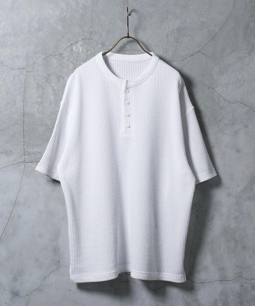 jiggys shop(ジギーズショップ)の「ワッフルサーマル ヘンリーネック 半袖Tシャツ カットソー(Tシャツ/カットソー・メンズ・ホワイト/ブラック/グレー/アイボリー・MEDIUM/LARGE/X-LARGE)」の7枚目の写真
