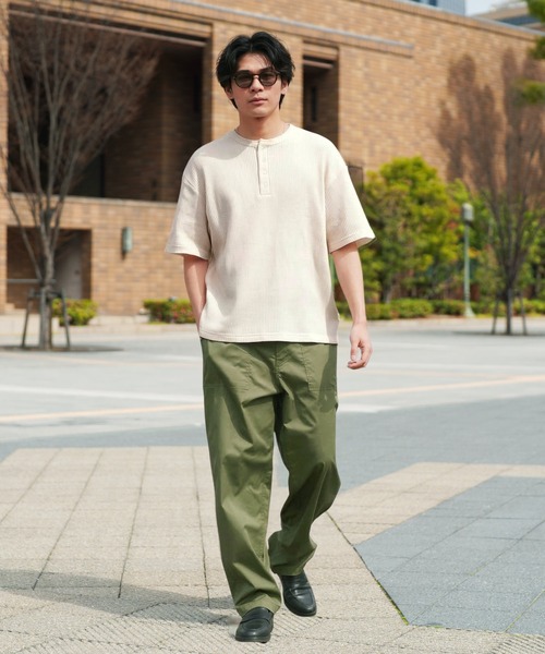 jiggys shop(ジギーズショップ)の「ワッフルサーマル ヘンリーネック 半袖Tシャツ カットソー(Tシャツ/カットソー・メンズ・ホワイト/ブラック/グレー/アイボリー・MEDIUM/LARGE/X-LARGE)」の11枚目の写真