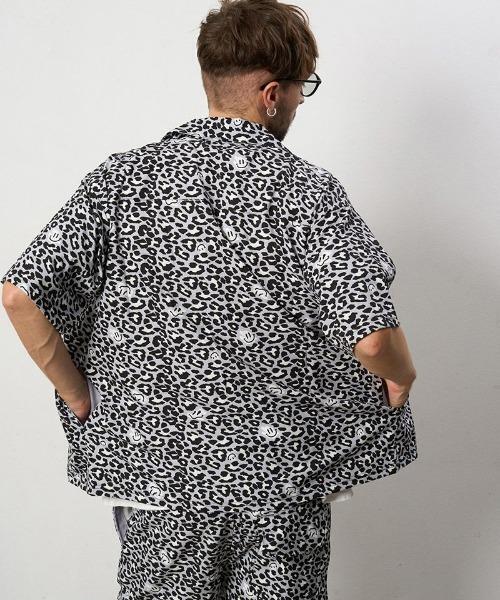 STUD MUFFIN(スタッドマフィン)の「STUD MUFFIN/スタッドマフィン/レオパード オープンカラーシャツ(シャツ/ブラウス・メンズ・ブラック/イエロー・3/2/4)」の4枚目の写真