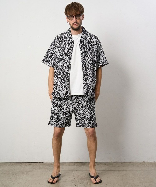 STUD MUFFIN（スタッドマフィン）の「STUD MUFFIN/スタッドマフィン/レオパード オープンカラーシャツ（シャツ/ブラウス・メンズ・ブラック/イエロー・3/2/4）」の3枚目の写真