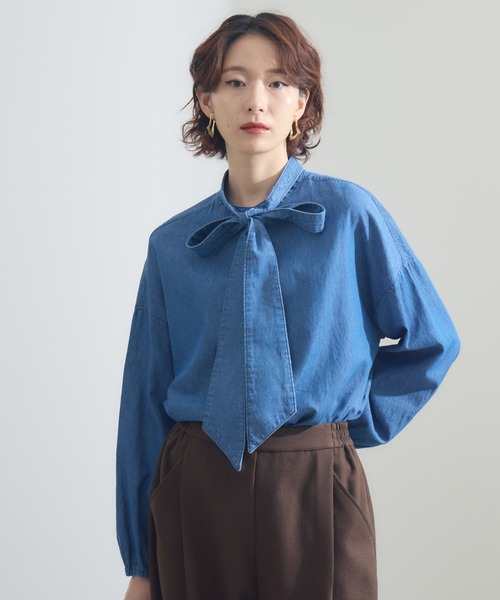 Paradise Picnic(パラダイスピクニック)の「Dignite Collier ライトデニムボウタイブラウス(シャツ/ブラウス・レディース・ネイビー/ブルー・FREE)」の1枚目の写真