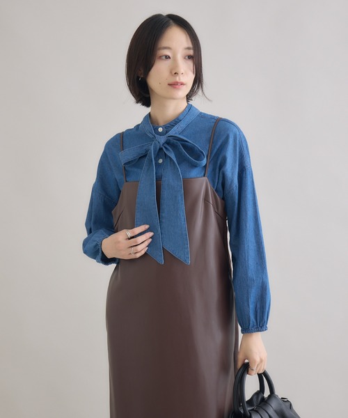 Paradise Picnic(パラダイスピクニック)の「Dignite Collier ライトデニムボウタイブラウス(シャツ/ブラウス・レディース・ネイビー/ブルー・FREE)」の12枚目の写真