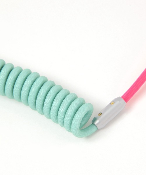 BAYFLOW（ベイフロー）の「バイカラーコイルケーブル(type C)（スマホグッズ・レディース・ブルー/ライトブルー・0）」の3枚目の写真
