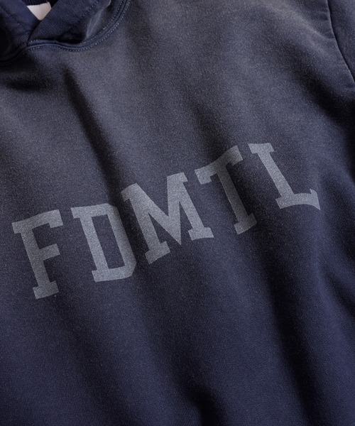 FDMTL（ファンダメンタル）の「FDMTL/ファンダメンタル/LOGO SWEAT HOODIE 3YR WASH（パーカー・メンズ・ネイビー/チャコールグレー・4/3/2）」の15枚目の写真