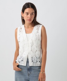 BAYFLOW（ベイフロー）の「[首元すっきり見え]Vネックレースブラウスベスト（ベスト）」