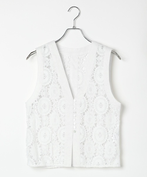 BAYFLOW（ベイフロー）の「[首元すっきり見え]Vネックレースブラウスベスト（ベスト・レディース・ブラック/オフホワイト・FREE）」の18枚目の写真