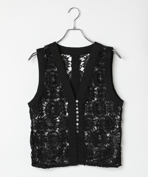BAYFLOW（ベイフロー）の「[首元すっきり見え]Vネックレースブラウスベスト（ベスト・レディース・ブラック/オフホワイト・FREE）」の19枚目の写真