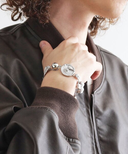 tk.TAKEO KIKUCHI（ティーケータケオキクチ）の「チャームブレスレット（ブレスレット・メンズ・シルバー/シルバー系・00）」の6枚目の写真