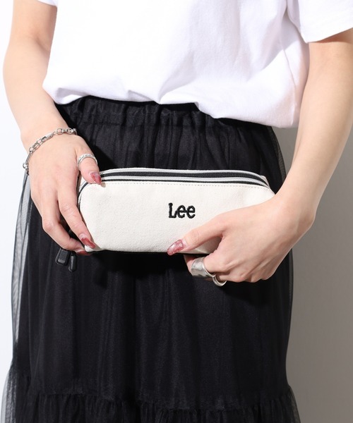 Lee(リー)の「Leeロゴ刺繍ダブルファスナーPポーチ(ポーチ・メンズ・アイボリー/ブラック・FREE)」の3枚目の写真