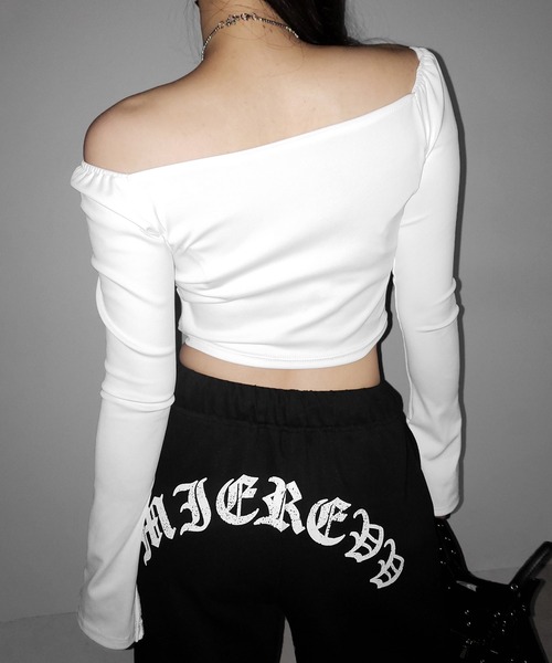 me+em select(ミームセレクト)の「グランジロゴバックプリントスウェットワイドパンツ / grunge logo back print sweat wide pants(スウェットパンツ・レディース・ブラック・FREE)」の16枚目の写真