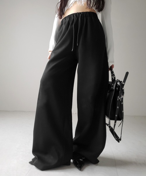 me+em select(ミームセレクト)の「グランジロゴバックプリントスウェットワイドパンツ / grunge logo back print sweat wide pants(スウェットパンツ・レディース・ブラック・FREE)」の19枚目の写真