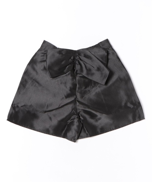 M y u(ミュー)の「サテン BIGリボンショートパンツ(その他パンツ・レディース・ベージュ系2/ベージュ系1/ブラック系1/ブラック系2・FREE)」の3枚目の写真