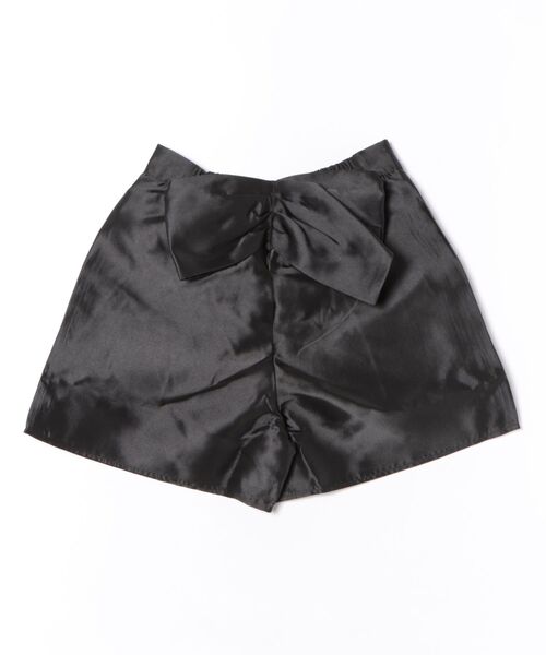 M y u(ミュー)の「サテン BIGリボンショートパンツ(その他パンツ・レディース・ベージュ系2/ベージュ系1/ブラック系1/ブラック系2・FREE)」の1枚目の写真
