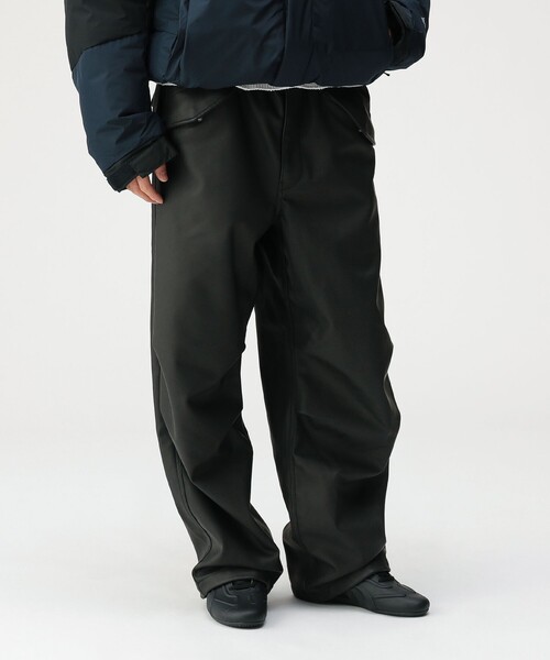BEAMS（ビームス）の「フェイクレザー オーバーパンツ（その他パンツ・メンズ・ブラック・M/XL/L/S）」の9枚目の写真