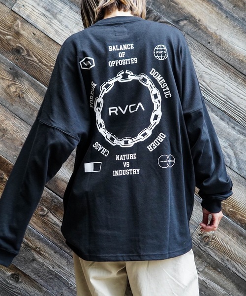 RVCA（ルーカ）の「RVCA メンズ METAL URGY LT ロンＴ 【2025年秋冬モデル】ルーカワイドシルエットバックプリント長袖ロンT（Tシャツ/カットソー・メンズ・ブラック/ベージュ/オフホワイト/ブルー系その他・SMALL/MEDIUM/LARGE/X-LARGE）」の2枚目の写真