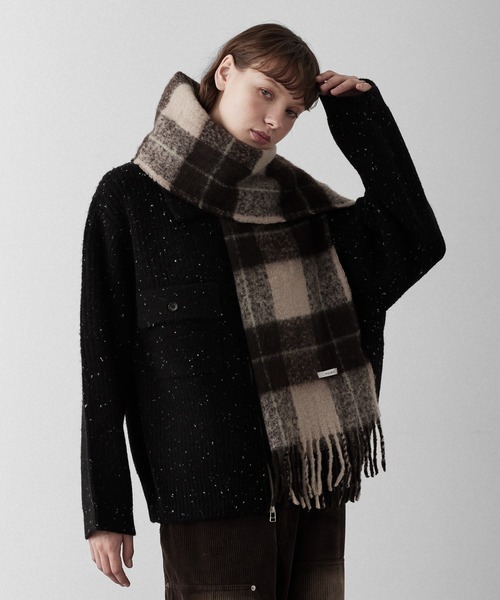 RUUBON（ルーボン）の「【RUUBON】 soft volume check muffler / ソフトボリュームチェックマフラー（マフラー・メンズ・ブラウン/ベージュ・FREE）」の13枚目の写真