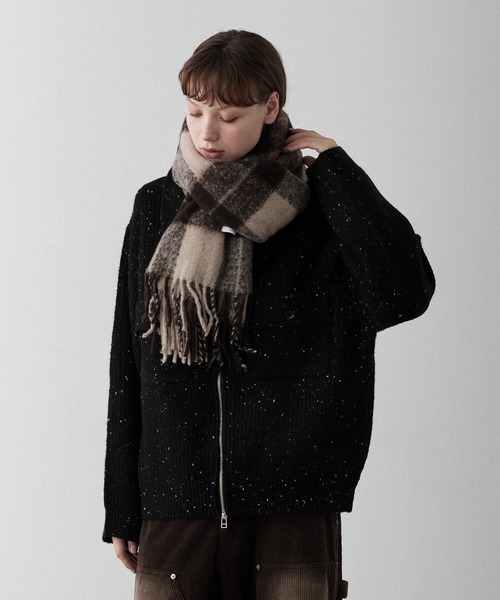 RUUBON（ルーボン）の「【RUUBON】 soft volume check muffler / ソフトボリュームチェックマフラー（マフラー・メンズ・ブラウン/ベージュ・FREE）」の15枚目の写真