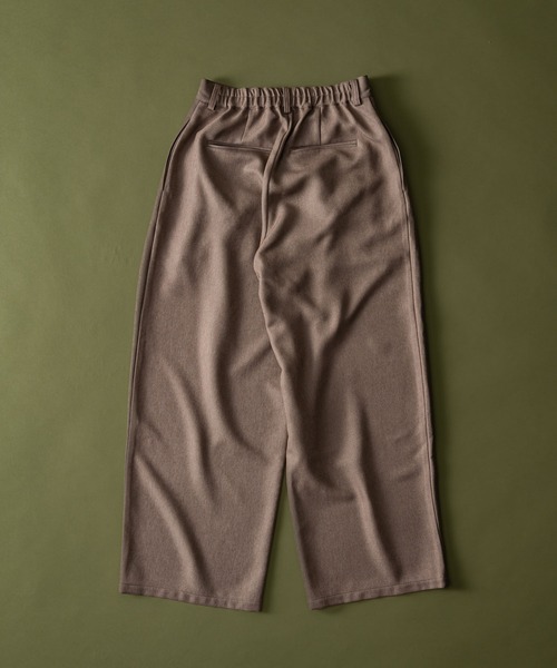 Elanque（エランク）の「2tuck slacks pants/2タックスラックスパンツ（スラックス・メンズ・ブラウン/グレー/ブラック・SMALL/MEDIUM/LARGE）」の7枚目の写真