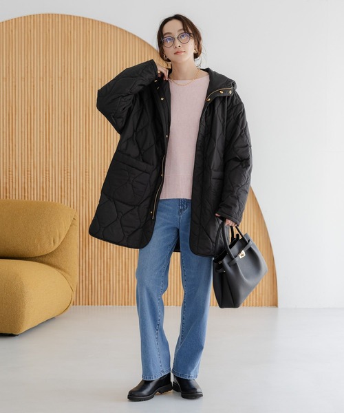 Elura（エルーラ）の「＜UNIVERSAL OVERALL別注＞キルティングフードブルゾン/579951（ブルゾン・レディース・カーキ/ブラック/ダークブラウン・FREE）」の22枚目の写真