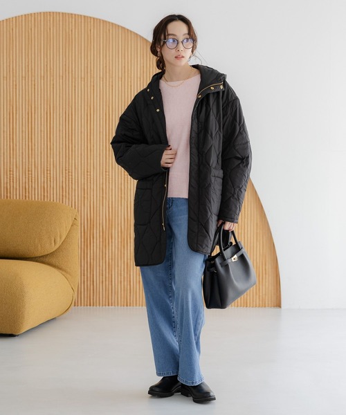 Elura（エルーラ）の「＜UNIVERSAL OVERALL別注＞キルティングフードブルゾン/579951（ブルゾン・レディース・カーキ/ブラック/ダークブラウン・FREE）」の19枚目の写真