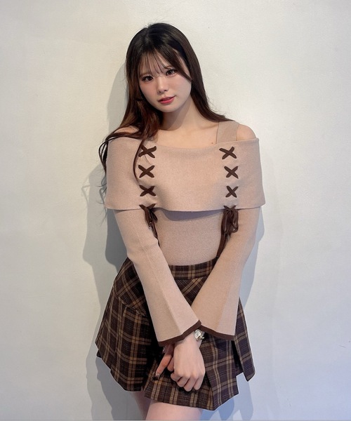 one way（ワンウェイ）の「レーシングオフショルニット（ニット/セーター・レディース・ベージュ/ホワイト/ピンク/グレー/ピンクベージュ・FREE）」の5枚目の写真