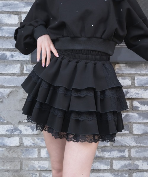 couture BY ROJITA(クチュールバイロジータ)の「【セットアップ対応】スウェットティアードミニスカパン(スカート・レディース・ホワイト/ブラック/グレー/ブラック系その他・FREE)」の3枚目の写真