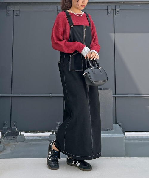 ISOOK（アイスー）の「【ISOOK / アイスー】アクリルモヘア配色レイヤードニット / カラーニット セーター プルオーバー 長袖 バイカラー 配色トップス ミドル丈 ビッグシルエット オーバーサイズ ボリュームスリーブ クルーネック グレー チャコール 春ニット 春服 無地 ZOZOTOWN限定（ニット/セーター・レディース・グレー/チャコールグレー/レッド・FREE）」の14枚目の写真